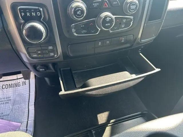 2022 Ram 1500 Classic Warlock Crew Cab 4x4 5'7" Box