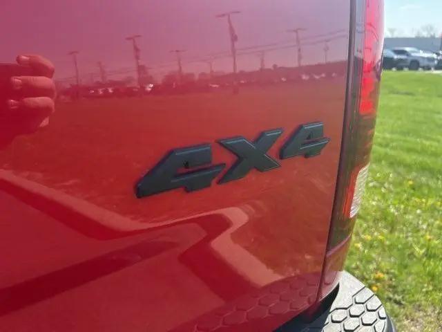 2022 Ram 1500 Classic Warlock Crew Cab 4x4 5'7" Box