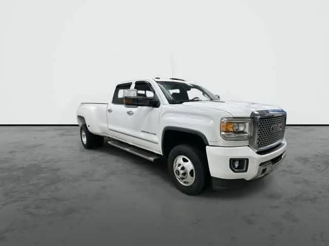 2015 GMC Sierra 3500HD Denali