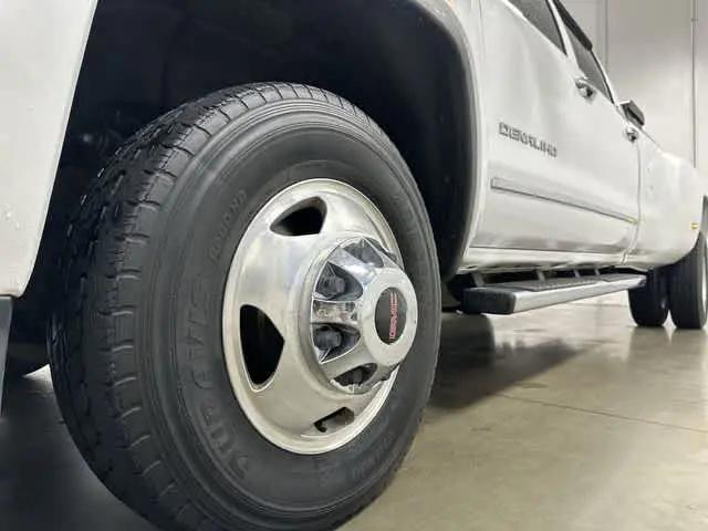 2015 GMC Sierra 3500HD Denali