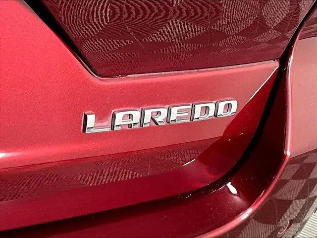 2023 Jeep Grand Cherokee Laredo 4x4