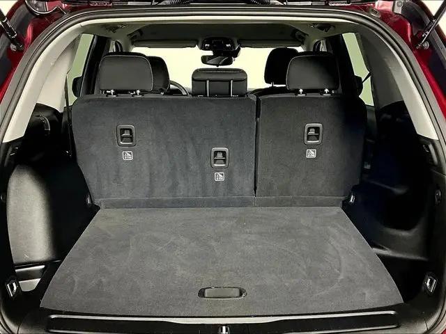 2023 Jeep Grand Cherokee Laredo 4x4