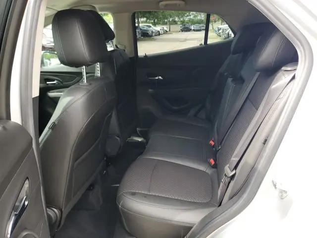2022 Buick Encore FWD Preferred