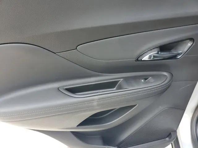2022 Buick Encore FWD Preferred
