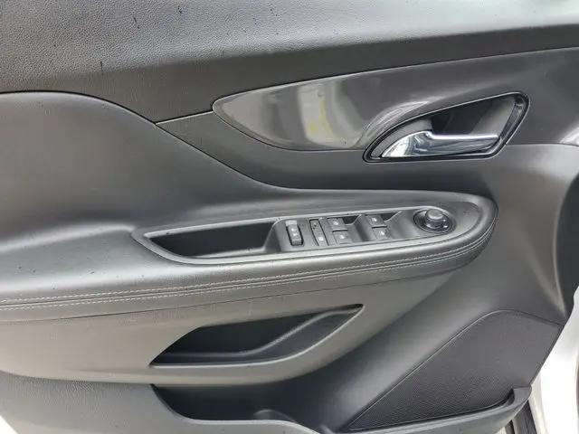 2022 Buick Encore FWD Preferred