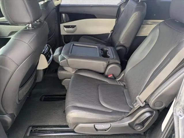 2024 Kia Carnival MPV EX