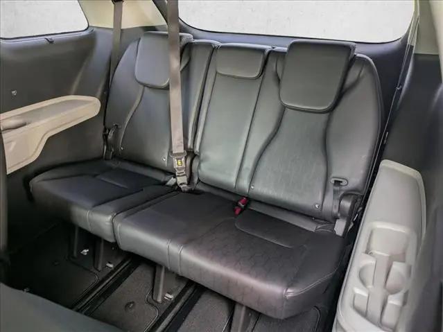2024 Kia Carnival MPV EX