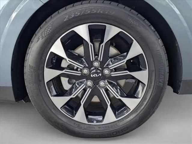 2024 Kia Carnival MPV EX