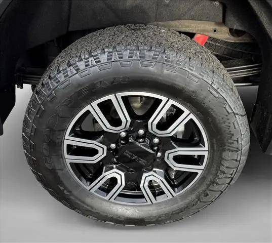 2020 GMC Sierra 2500HD 4WD Crew Cab Standard Bed AT4