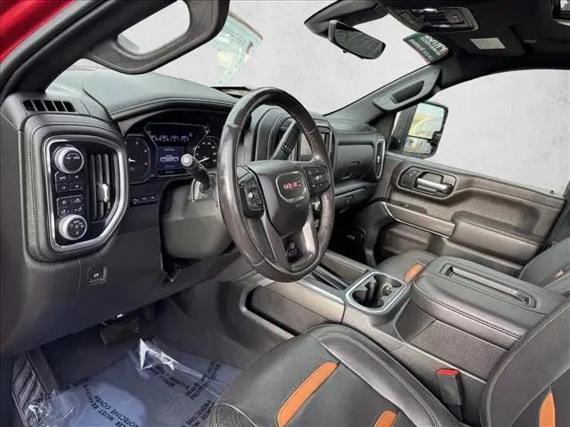 2020 GMC Sierra 2500HD 4WD Crew Cab Standard Bed AT4