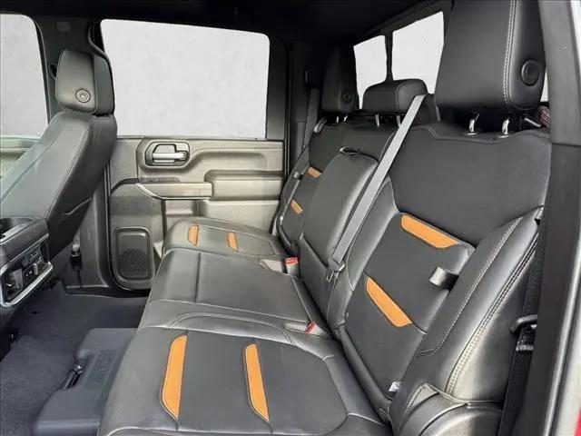2020 GMC Sierra 2500HD 4WD Crew Cab Standard Bed AT4