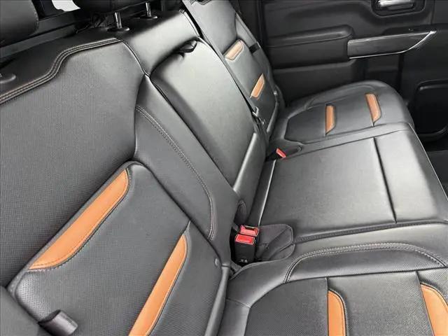 2020 GMC Sierra 2500HD 4WD Crew Cab Standard Bed AT4