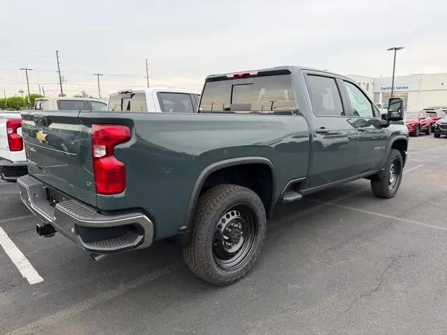 2026 Chevrolet Silverado 2500HD Crew Cab, Standard Bed, LT, 4WD