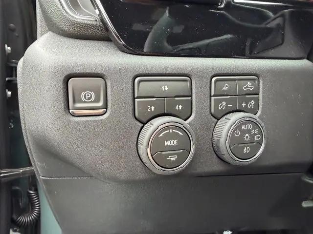 2026 Chevrolet Silverado 2500HD Crew Cab, Standard Bed, LT, 4WD