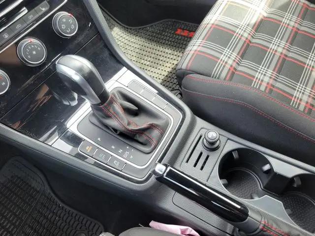 2021 Volkswagen Golf GTI 2.0T S