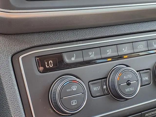 2018 Volkswagen Atlas 2.0T SE w/Technology