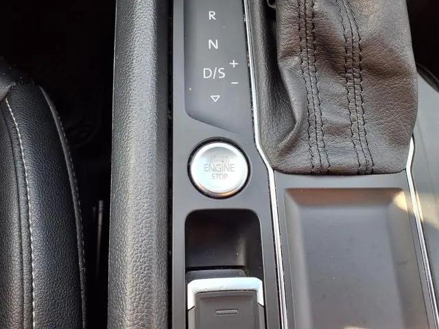 2018 Volkswagen Atlas 2.0T SE w/Technology