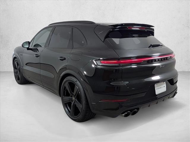 2026 Porsche Cayenne E-Hybrid Turbo