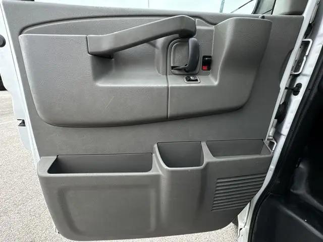 2019 GMC Savana 2500 Work Van