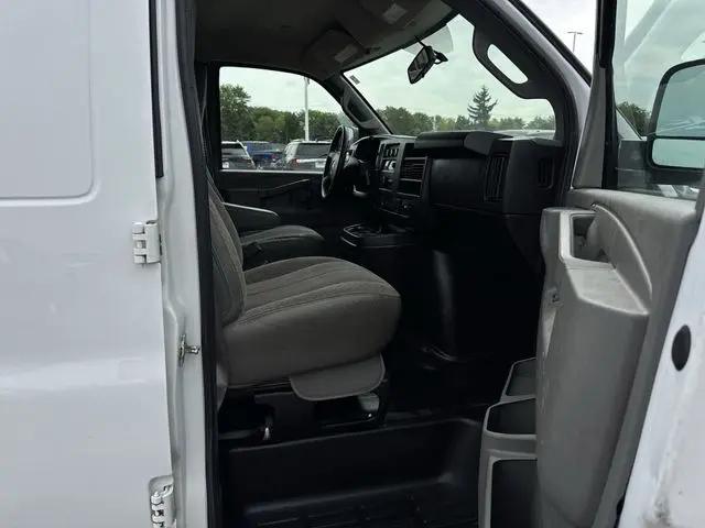 2019 GMC Savana 2500 Work Van