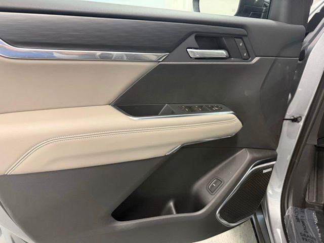 2026 GMC Acadia Elevation FWD