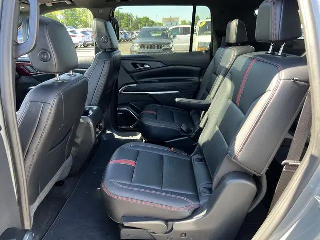 2024 Chevrolet Traverse AWD RS