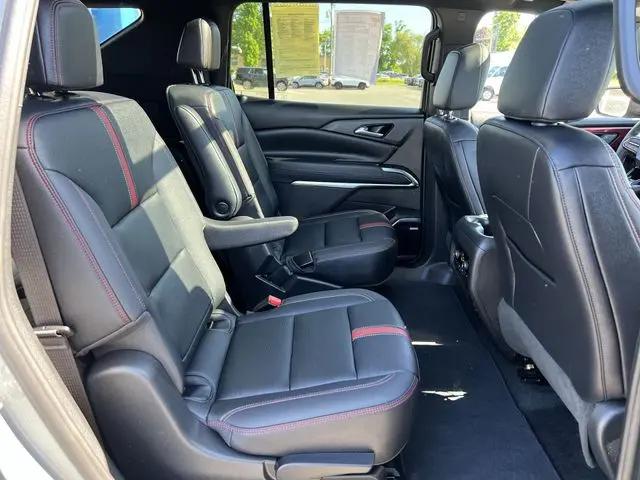 2024 Chevrolet Traverse AWD RS