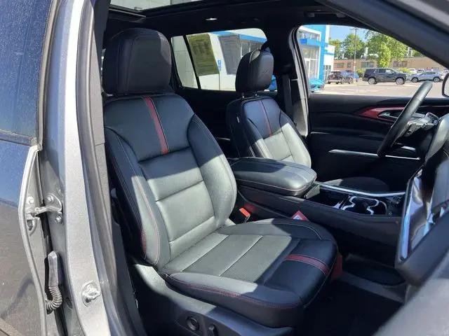 2024 Chevrolet Traverse AWD RS