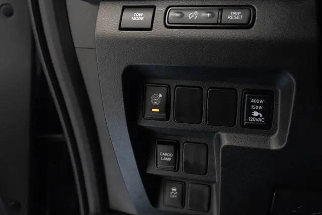 2024 Nissan Frontier King Cab SV 4x2