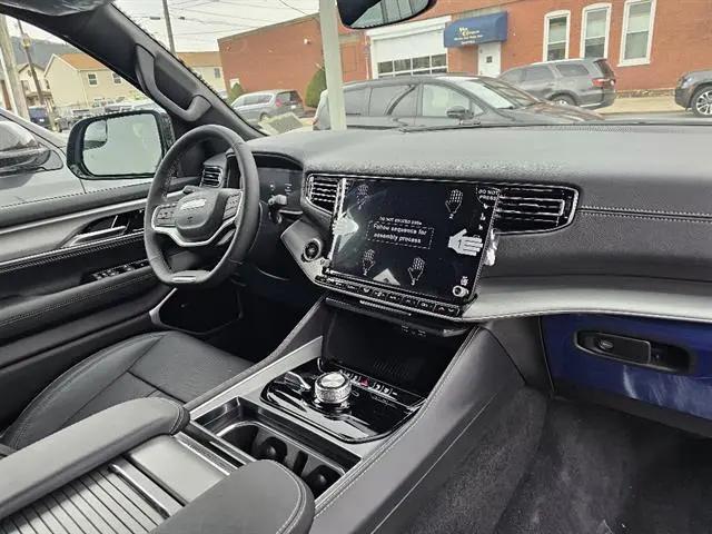 2026 Jeep Grand Wagoneer Limited Altitude 4x4
