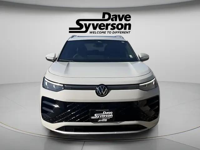 2026 Volkswagen Tiguan SEL R-Line Turbo