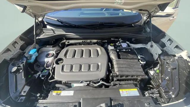 2026 Volkswagen Tiguan SEL R-Line Turbo