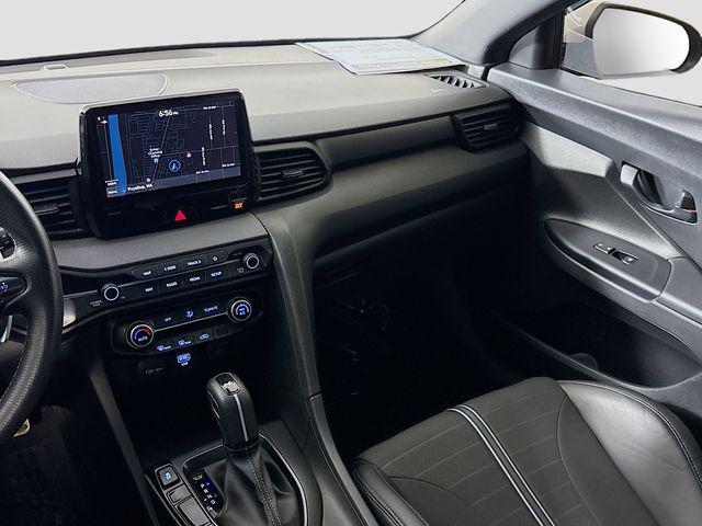 2022 Hyundai Veloster N Base