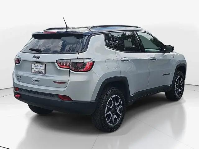 2025 Jeep Compass Trailhawk 4x4