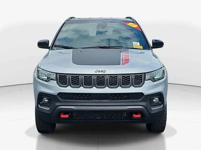 2025 Jeep Compass Trailhawk 4x4