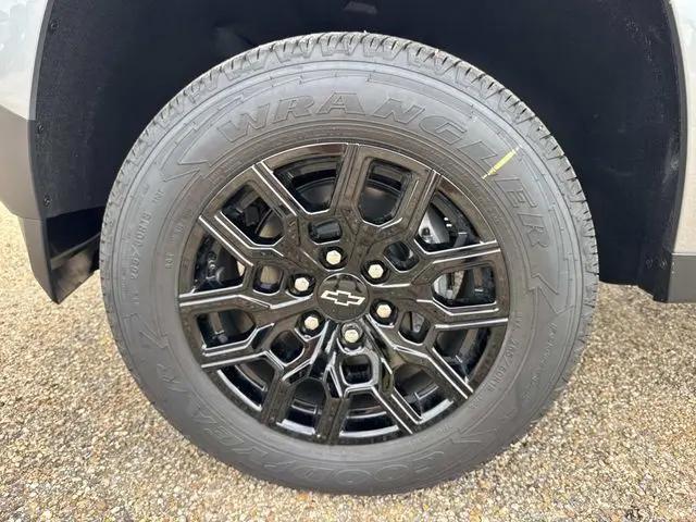 2026 Chevrolet Colorado WT, RWD