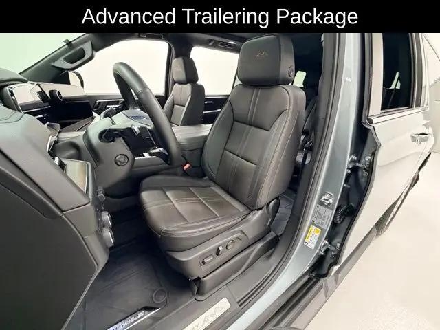 2025 Chevrolet Suburban 4WD High Country