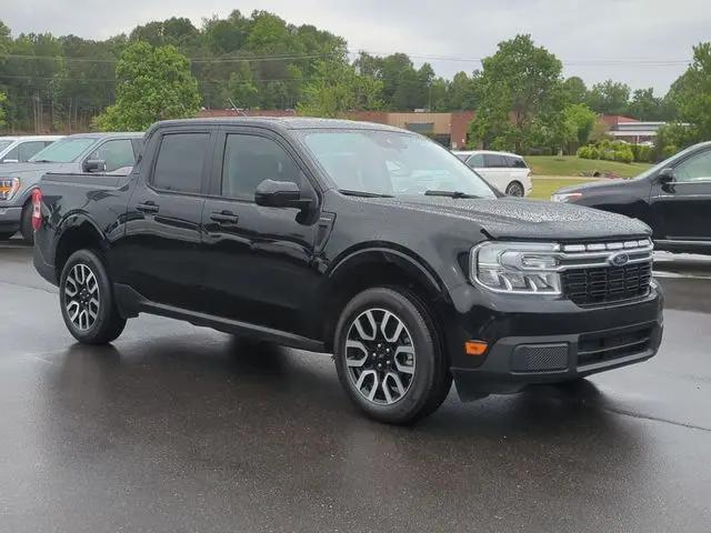 2023 Ford Maverick Lariat