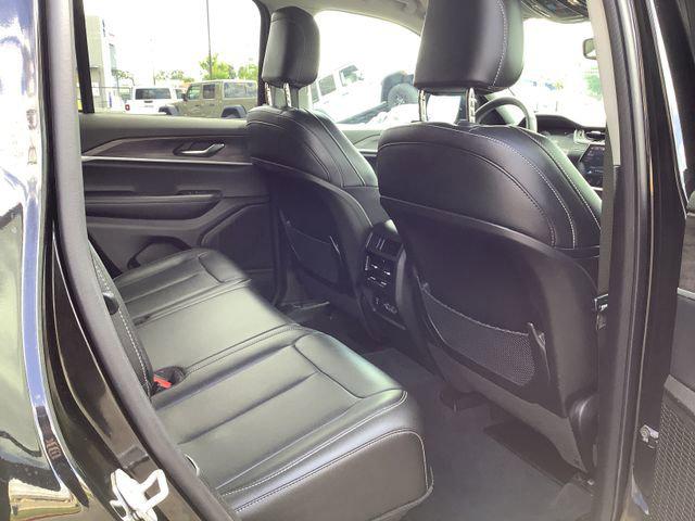 2024 Jeep Grand Cherokee Limited 4x2