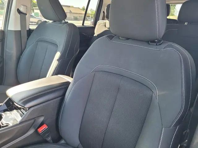 2023 Jeep Grand Cherokee L Laredo 4x2