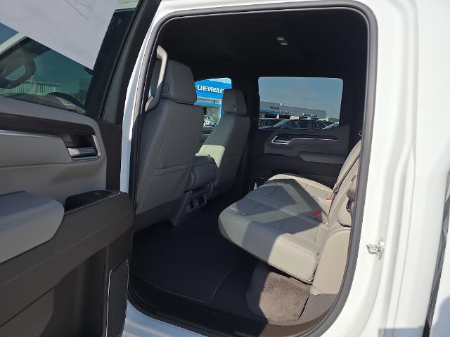 2026 GMC Sierra 1500 Crew Cab, Short Bed, SLT, 4WD