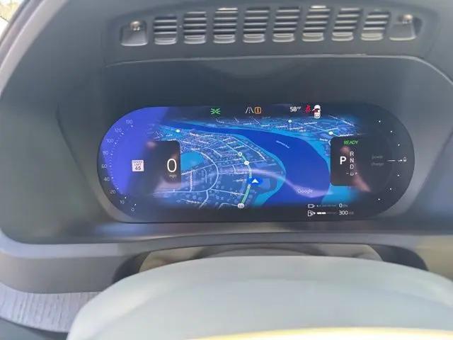 2025 Volvo XC90 Plug-In Hybrid T8 Ultra 6-Seater