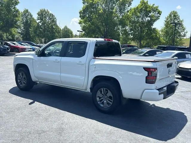 2025 Nissan Frontier Crew Cab SV 4x4