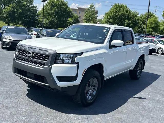 2025 Nissan Frontier Crew Cab SV 4x4