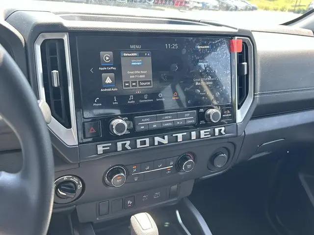 2025 Nissan Frontier Crew Cab SV 4x4