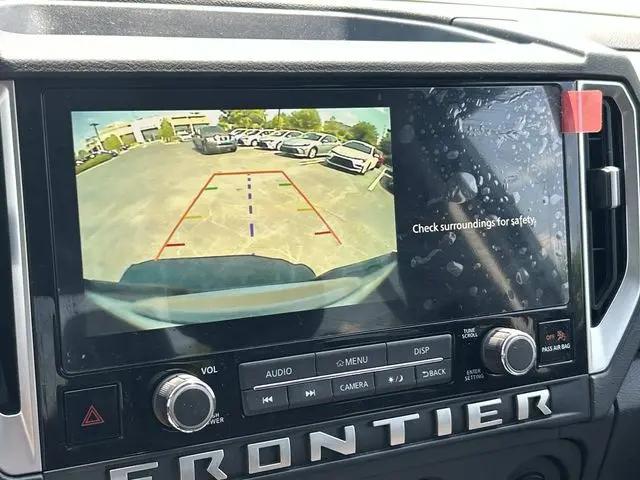 2025 Nissan Frontier Crew Cab SV 4x4