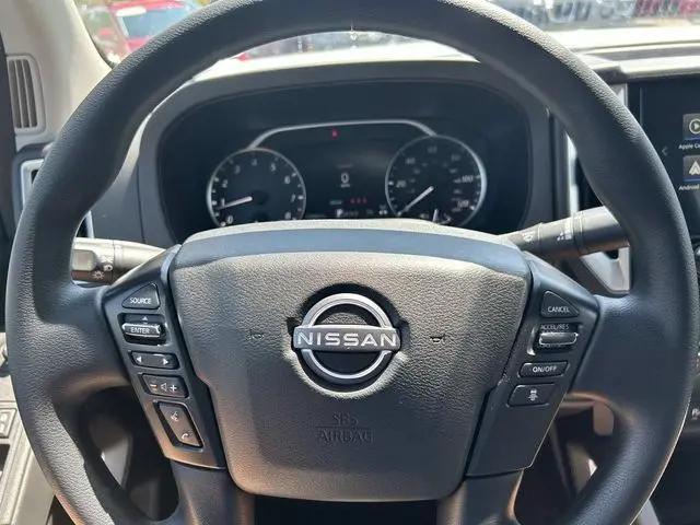 2025 Nissan Frontier Crew Cab SV 4x4