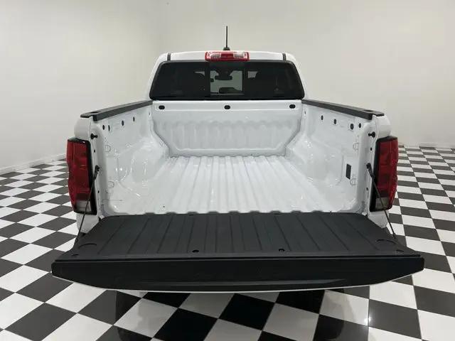 2026 Chevrolet Colorado WT, RWD