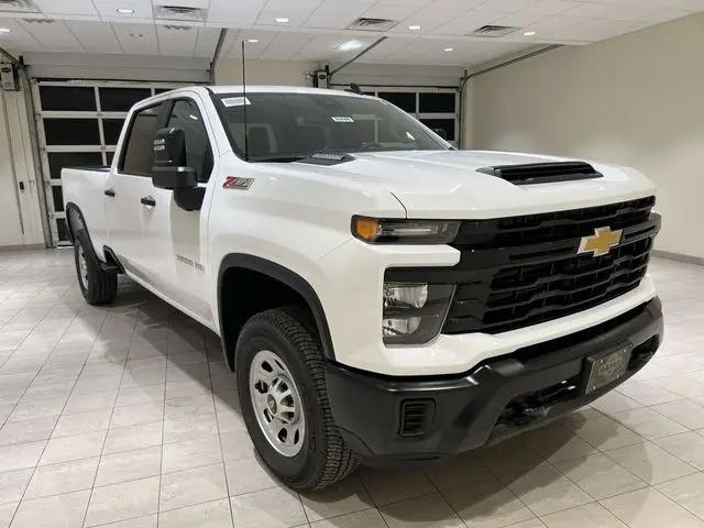 2026 Chevrolet Silverado 3500HD Crew Cab, Long Bed, WT Dual Rear Wheel, RWD