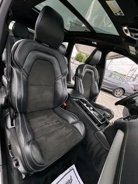 2019 Volvo XC90 T6 R-Design